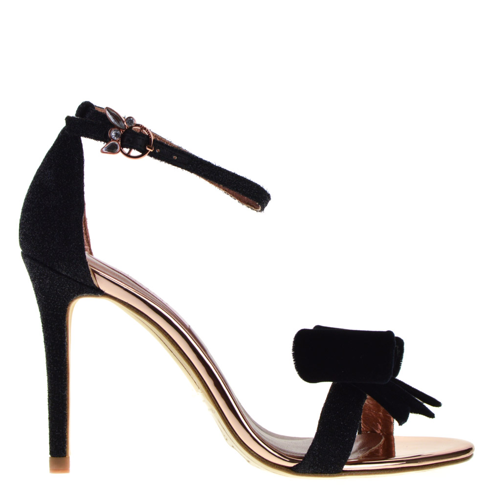 baker sandals