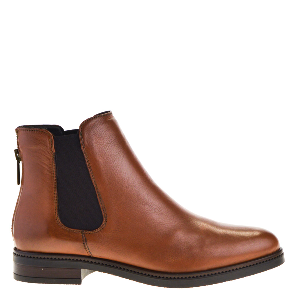 ankle boots cognac