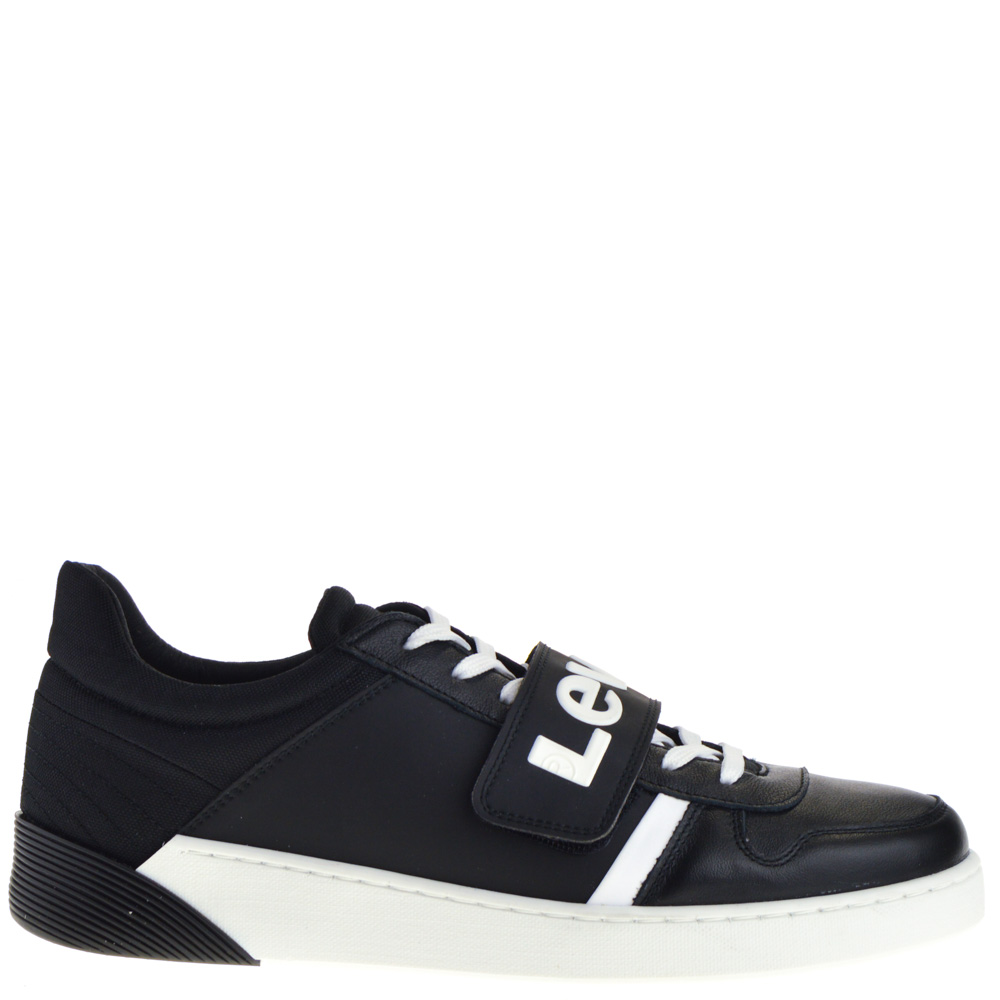 levi's gym shoes