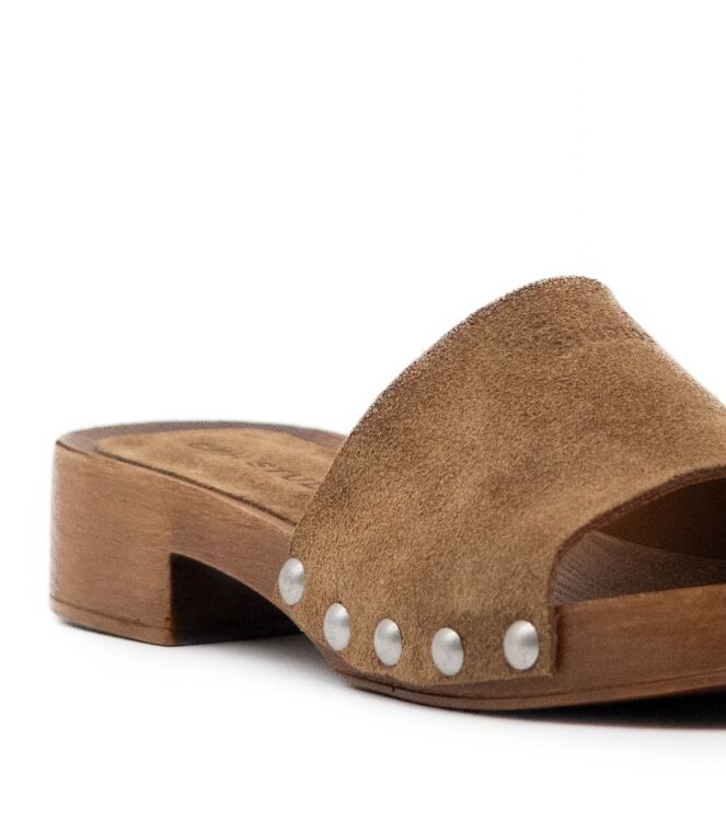 Copenhagen Studios Copenhagen Studios dames slippers rubberzolen bruin Suede New Brown Copenhagen Dames Slippers in Bruin online kopen