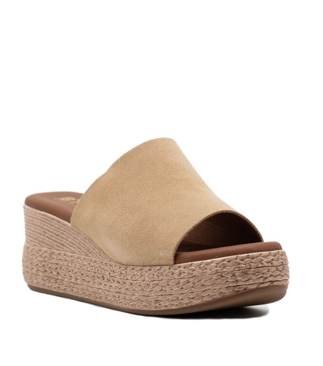 BTMR dames muilen sleehak beige suede 05 beige Direct leverbaar uit de webshop van www.taft.nl/