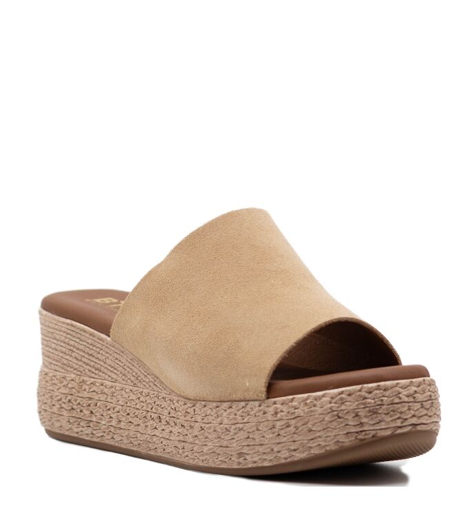 BTMR dames muilen sleehak beige suede 05 beige Direct leverbaar uit de webshop van www.taft.nl/