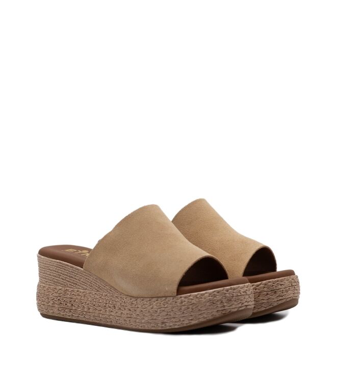 BTMR dames muilen sleehak beige suede 05 beige Direct leverbaar uit de webshop van www.taft.nl/