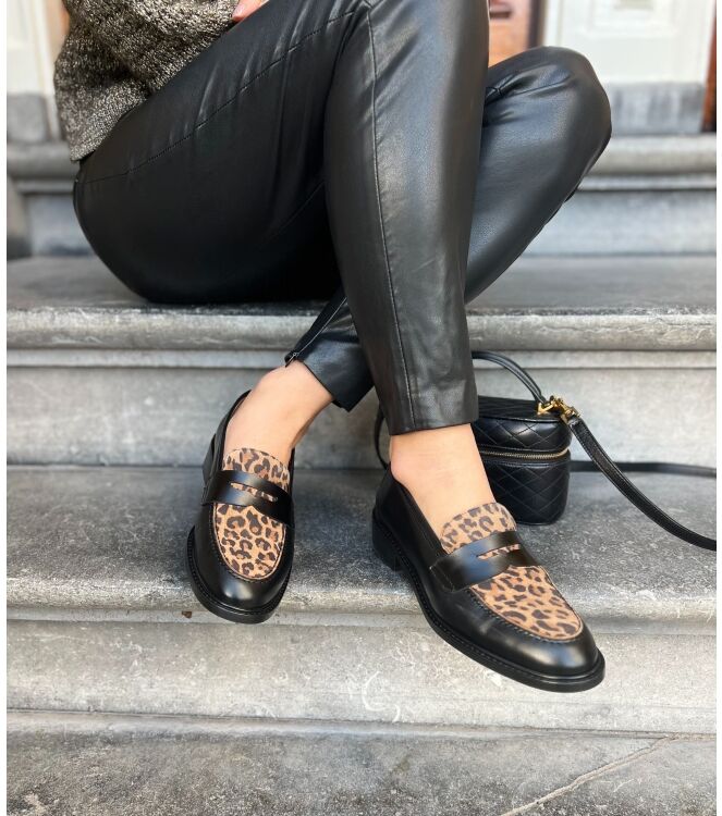 KMB Shoes KMB Shoes dames mocassins zwart leopard Savana Negro Ante Leo KMB Dames Mocassins in Zwart online kopen