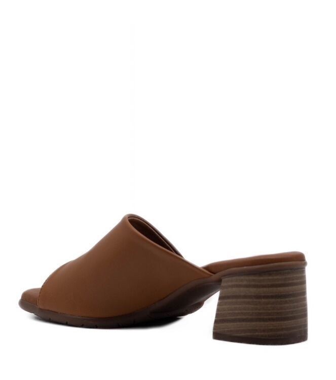 BTMR BTMR dames sandalen rubberzolen natur Cuero Oscuro BTMR Dames Sandalen op hak in Naturel online kopen