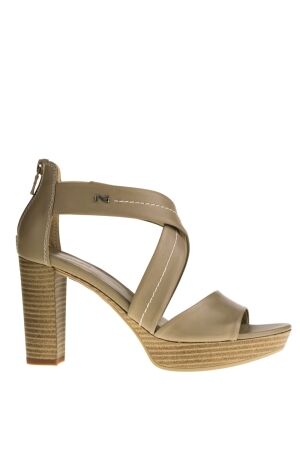 NeroGiardini dames sandalen op hak naturel