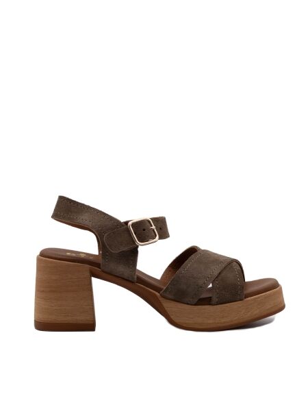 Btmr Dames sandalen plateau groen