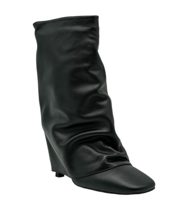Gisel Moire Gisel Moire dames enkellaarsjes zwart Vitello Nero Gisel Moire dames enkellaarsjes zwart 11 zwart leer Direct leverbaar uit de webshop van www.taft.nl/
