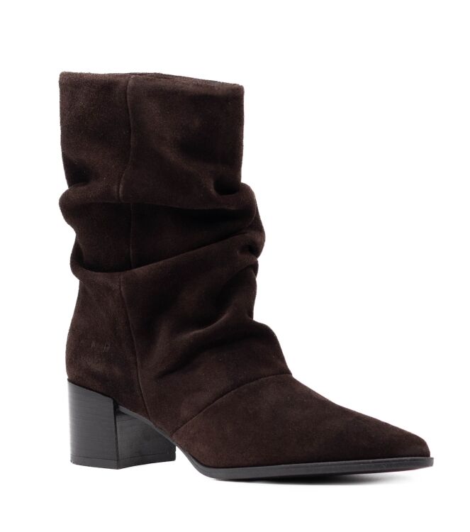 Copenhagen Studios Copenhagen Studios dames enkellaarsjes bruin suede Suede Chocolate Copenhagen Studios Dames Enkellaarsjes Bruin Suede