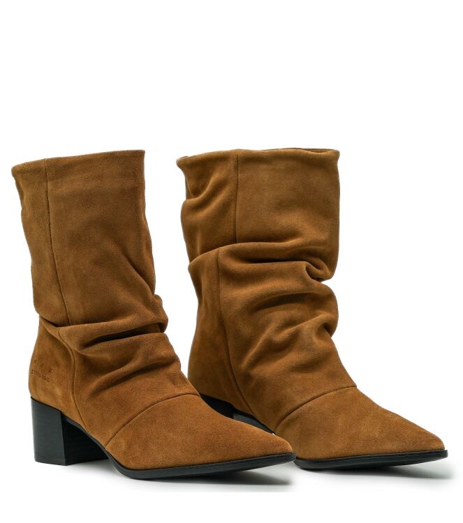 Copenhagen Studios dames enkellaarsjes bruin suede 62 bruin suede/nubuck Direct leverbaar uit de webshop van www.taft.nl/