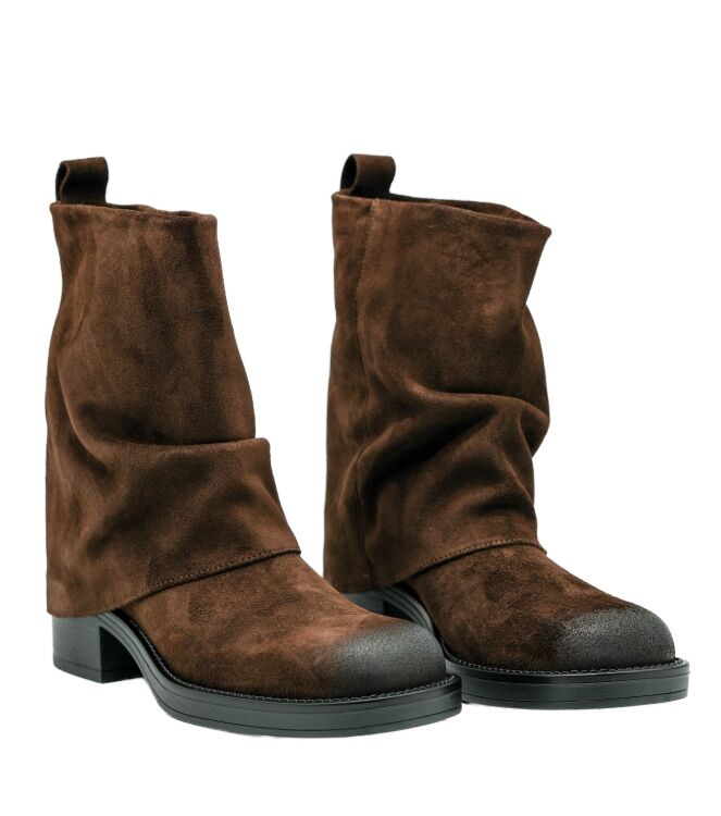 Gisel Moire Gisel Moire dames enkelboots bruin Camoscio T. Moro Gisel Moire dames enkelboots bruin 65 bruin donker Direct leverbaar uit de webshop van www.taft.nl/