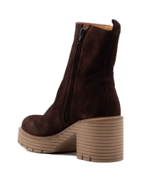 Belang Belang dames enkelboots plateau bruin Velour Mustang Belang Dames Platform Enkellaarzen in Bruin online kopen
