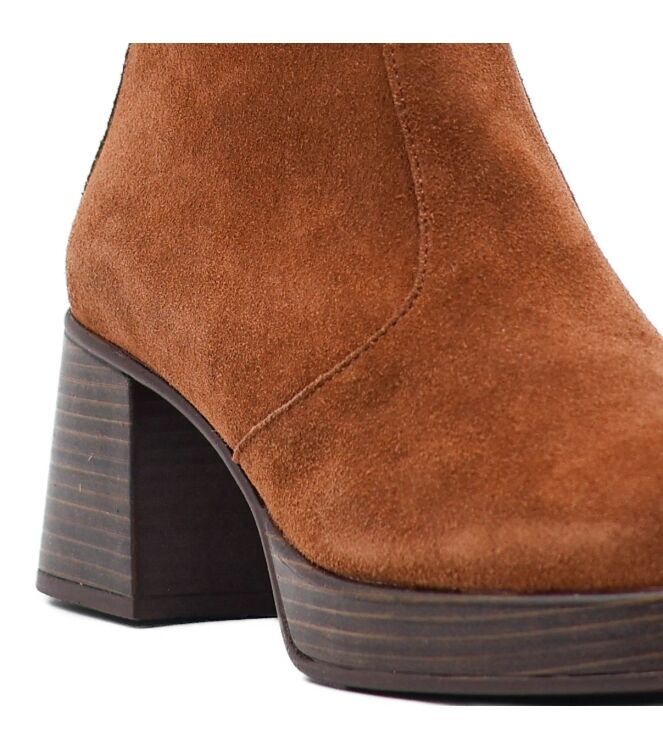 BTMR BTMR dames enkellaarsje plateau bruin Marron BTMR Dames Platform Enkellaarzen in Bruin online kopen