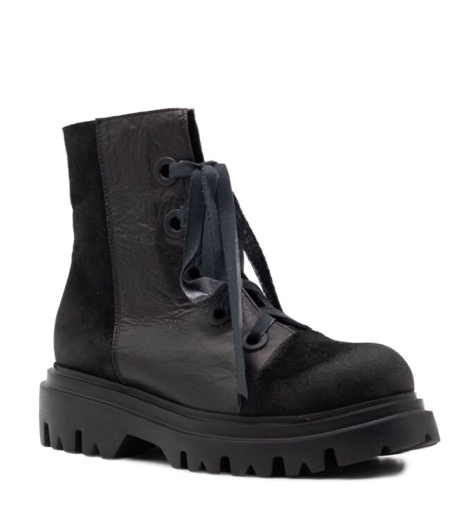 Papucei Dames Hoge Veterschoenen in Zwart online kopen