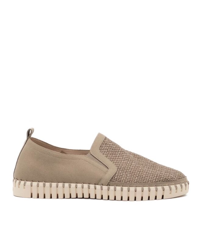 Ilse Jacobsen Ilse Jacobsen heren slip-ons rubberzool beige Coriander Pearled Ivory Ilse Jacobsen Heren Instapper in Taupe online kopen