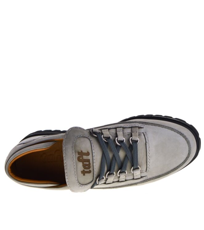 Taft sneakers hotsell