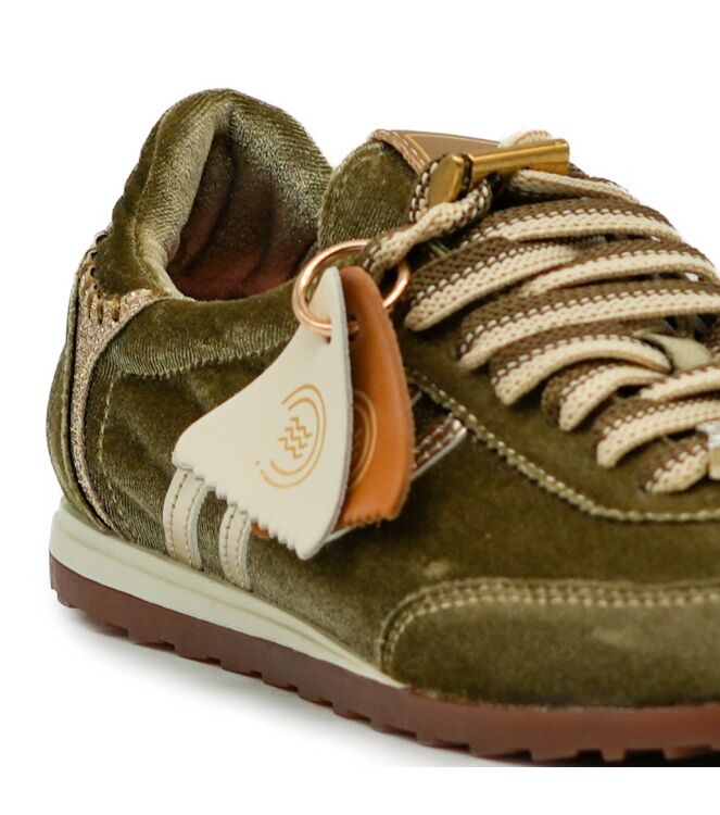 Prima-base Prima-base dames sneakers groen velvet 067 Prima-base dames sneakers groen velvet 89 groen combi. Direct leverbaar uit de webshop van www.taft.nl/